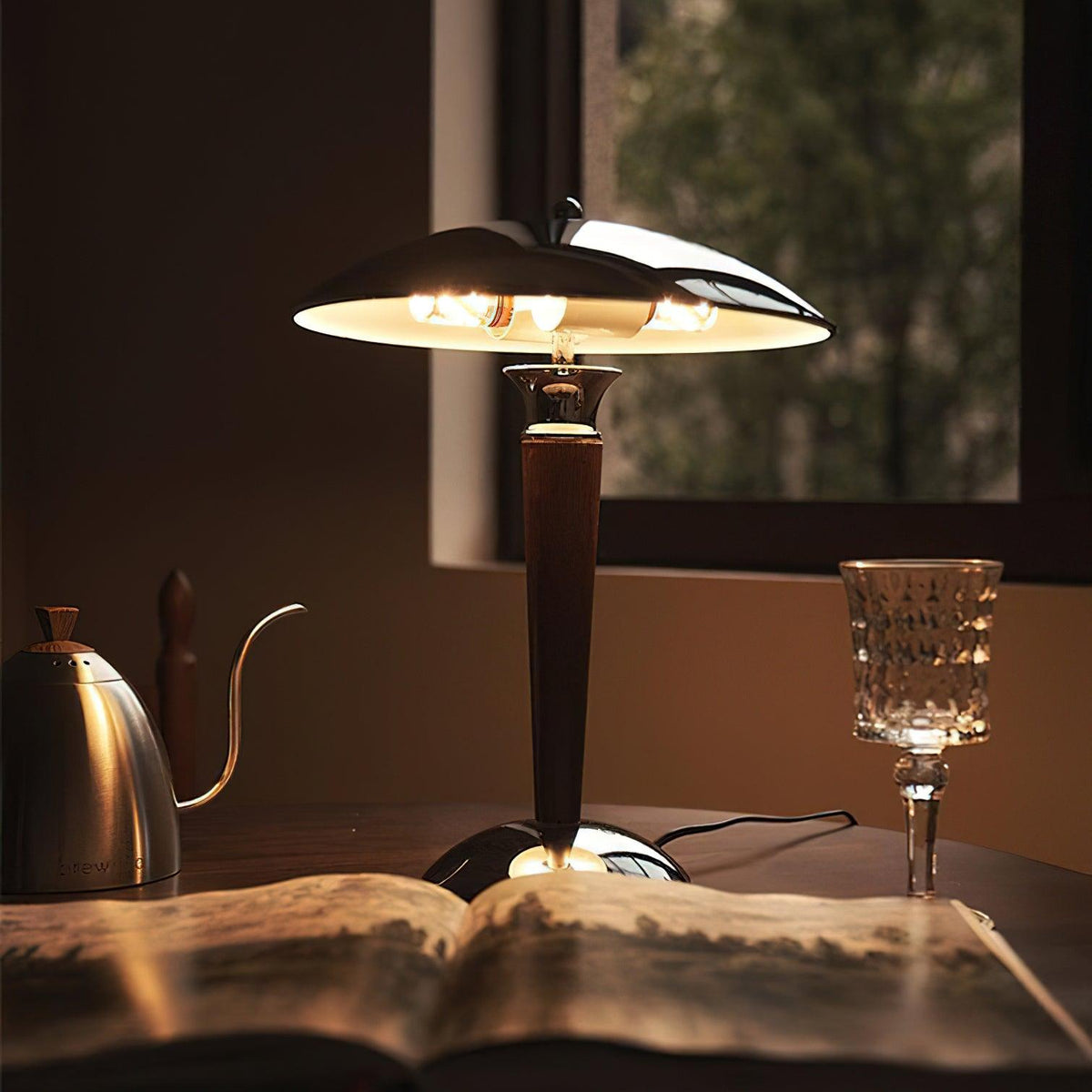 helmet-table-lam