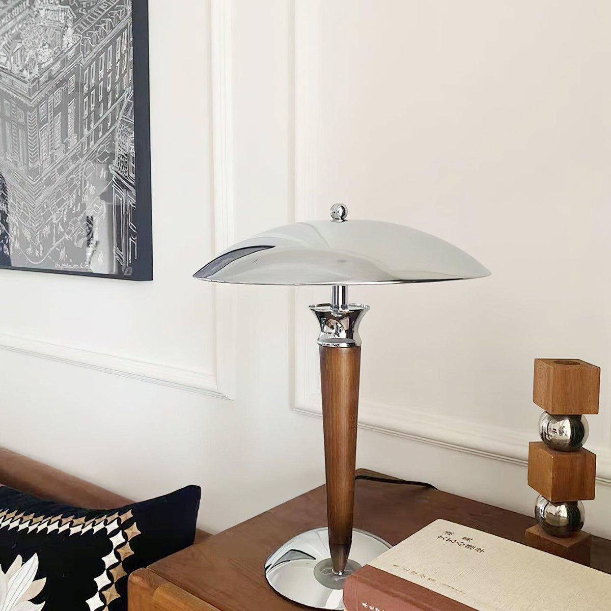 helmet-table-lam