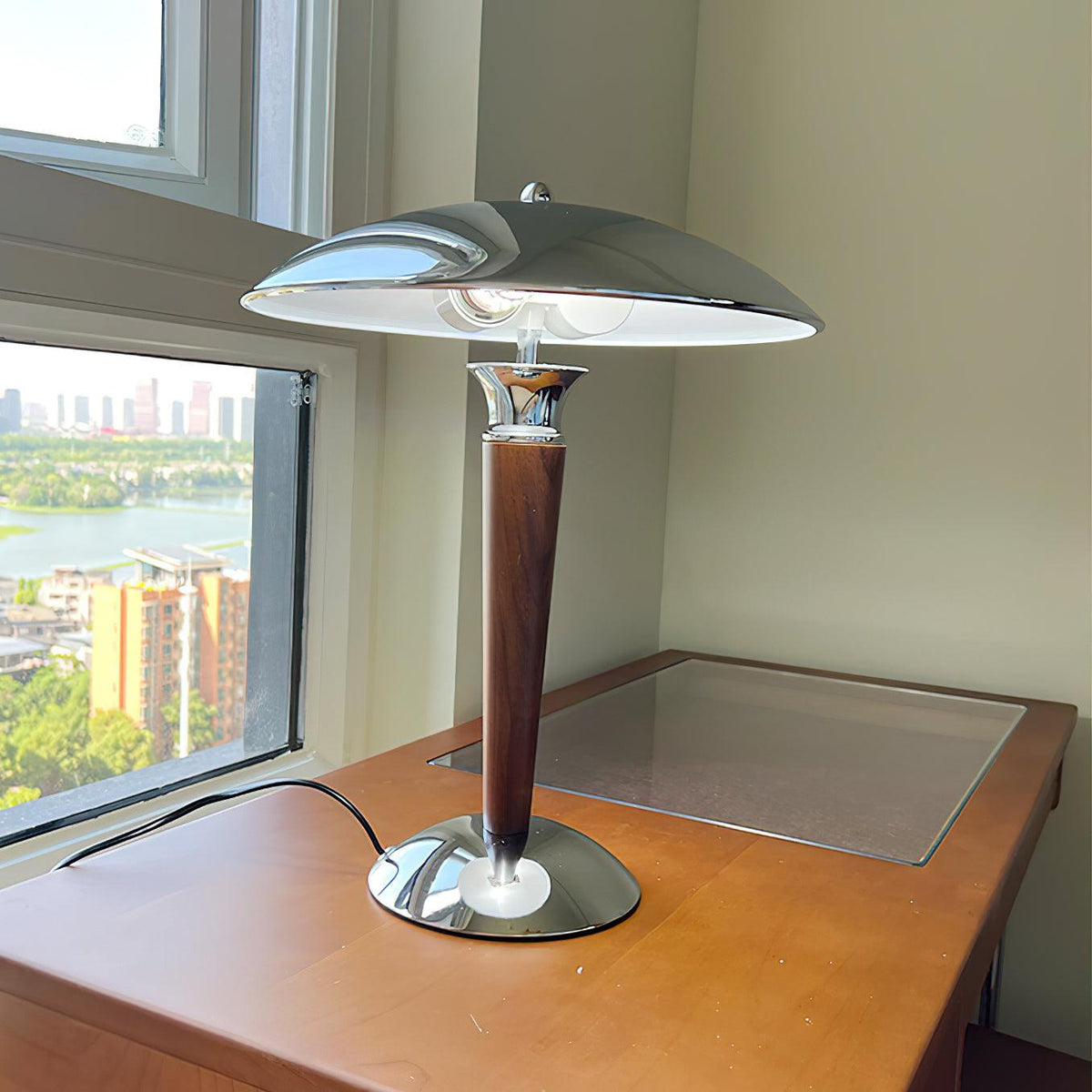 helmet-table-lam
