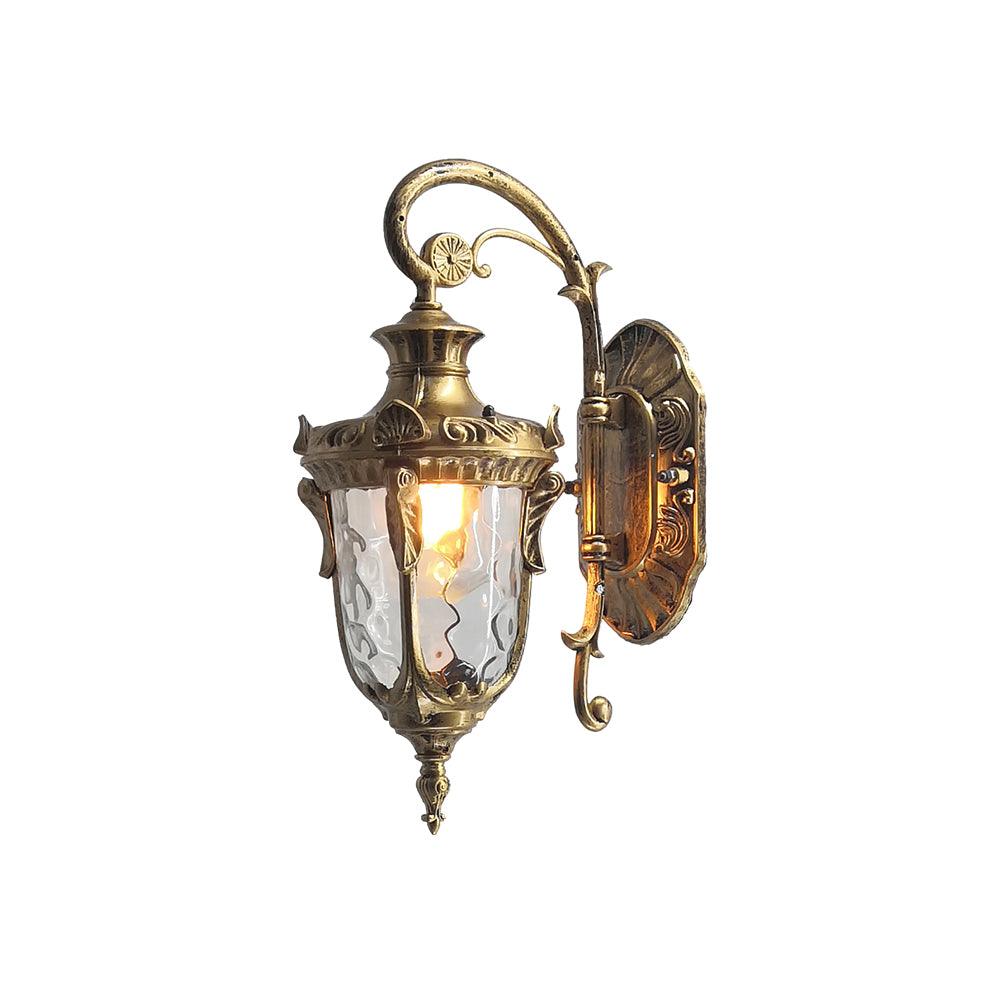 heritage-outdoor-wall-lamp