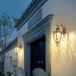heritage-outdoor-wall-lamp
