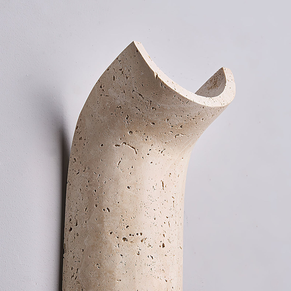 hobart-wall-lamp