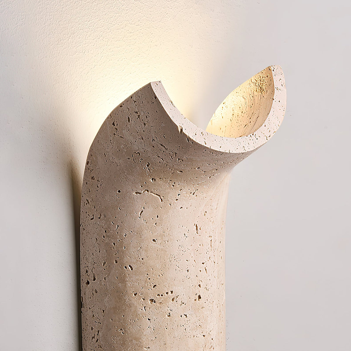 hobart-wall-lamp