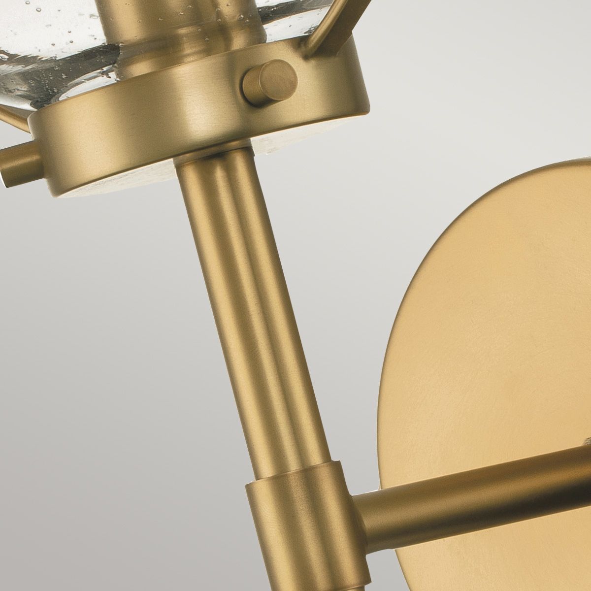 hollis-wall-sconce