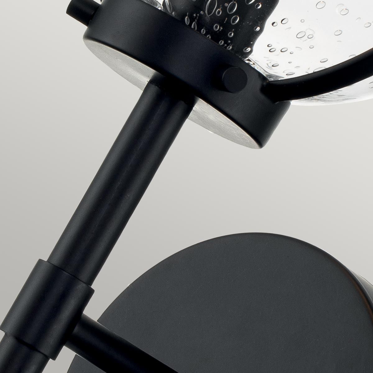 hollis-wall-sconce