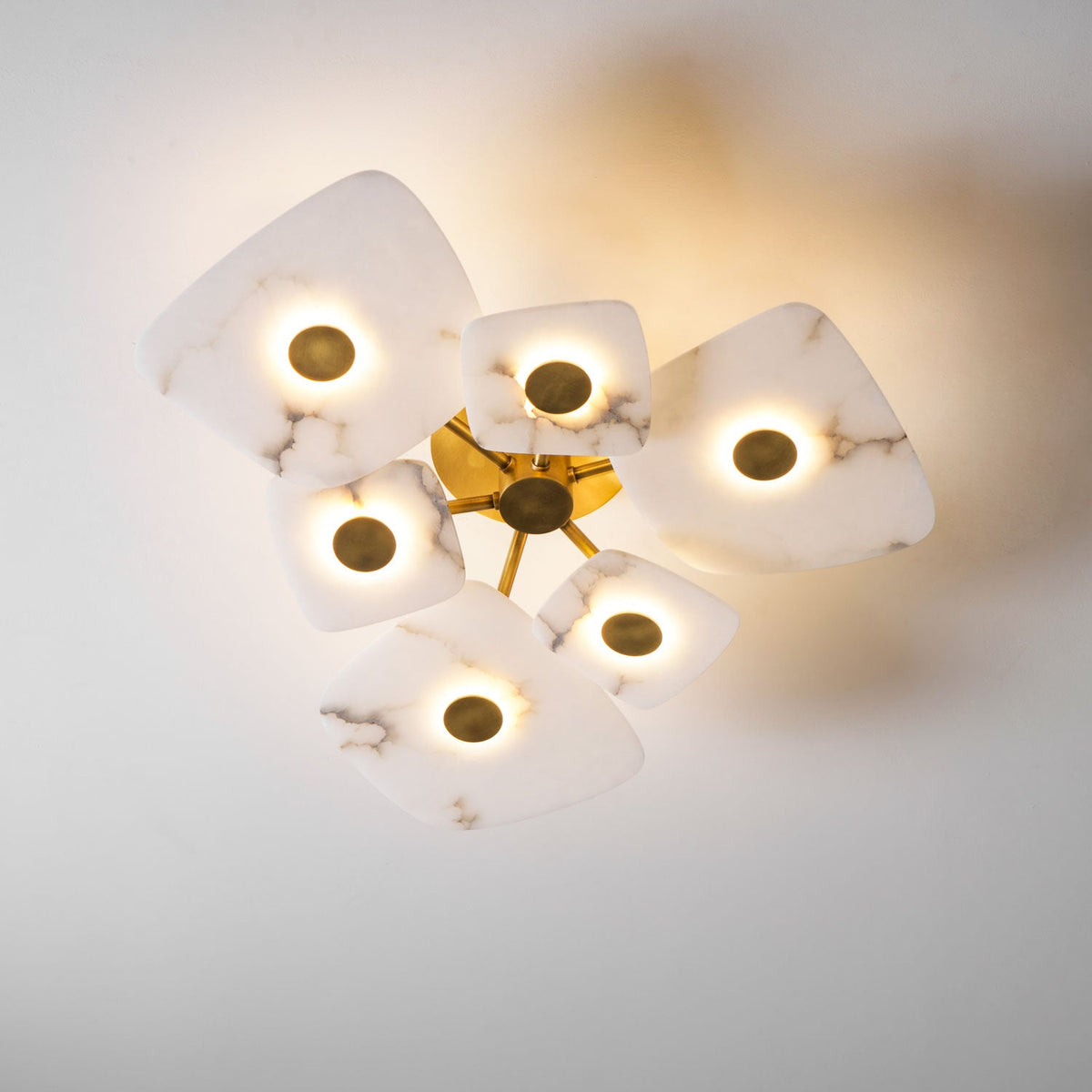 holmdel-ceiling-lamp