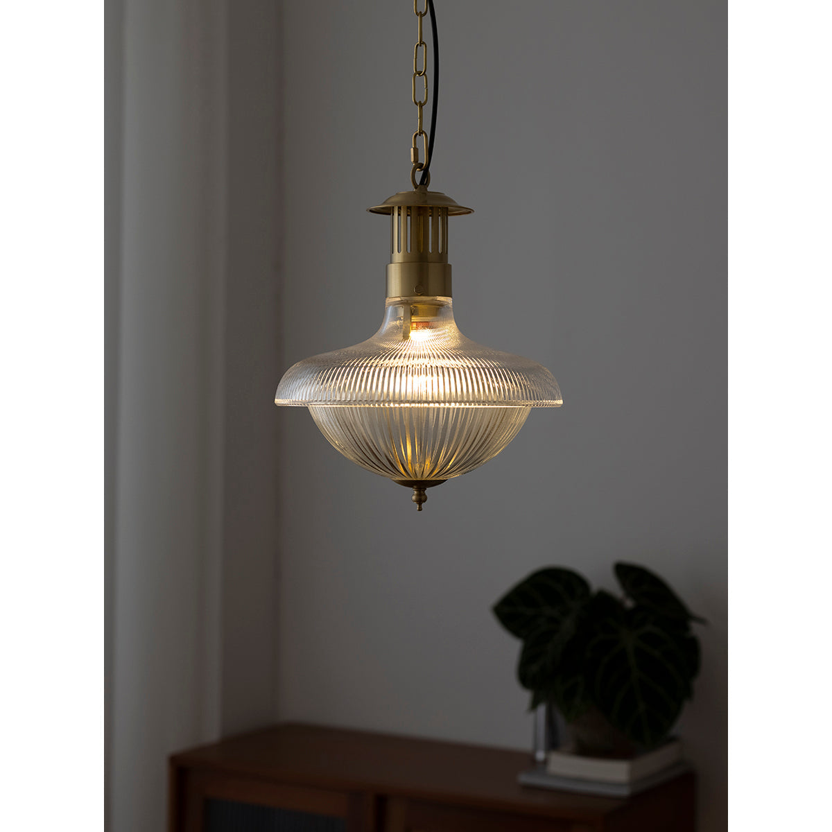 holophane-pendant-lamp