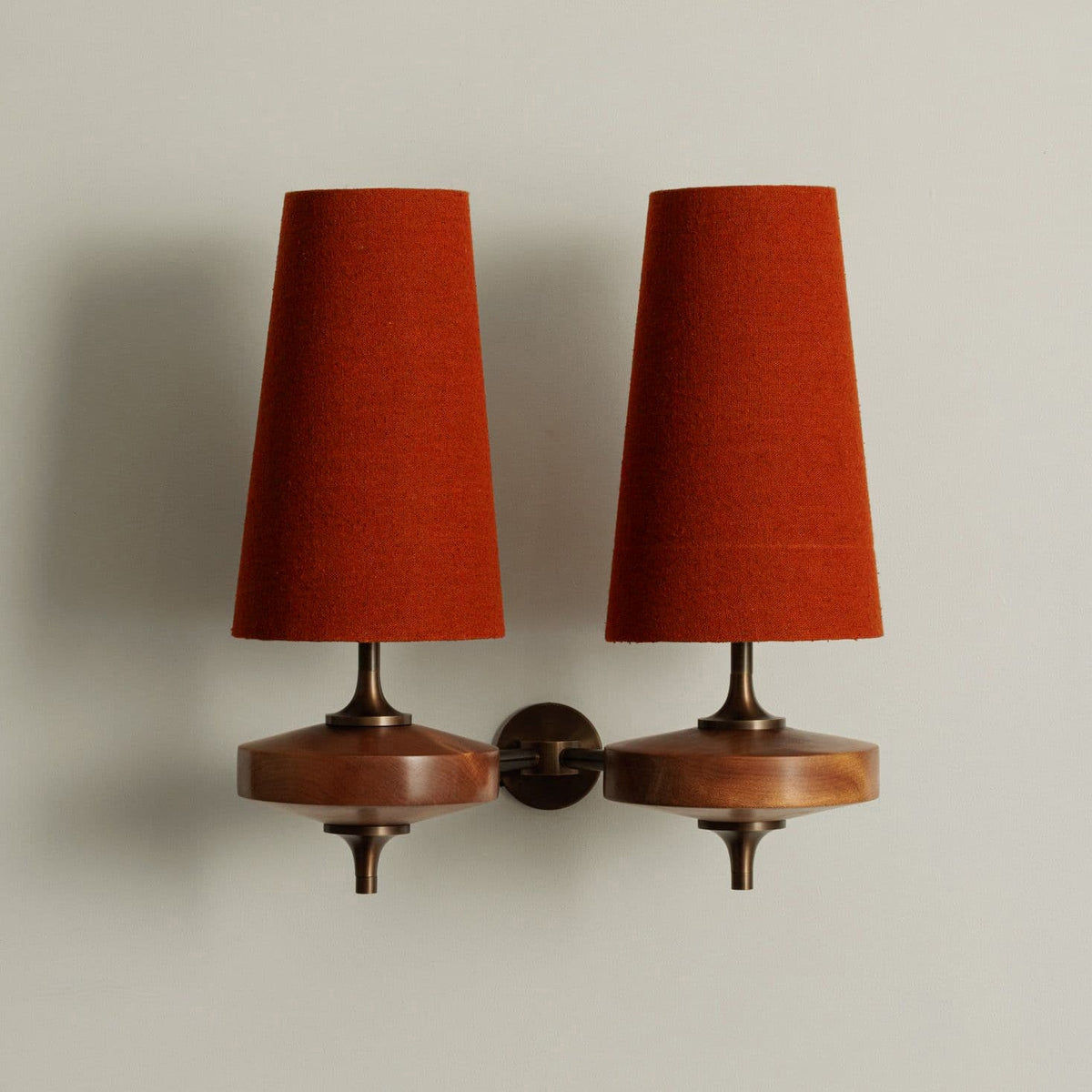hour-rho-wall-lamp
