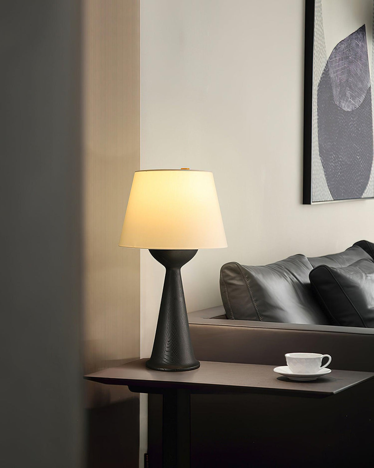 hourglass-wood-table-lamp