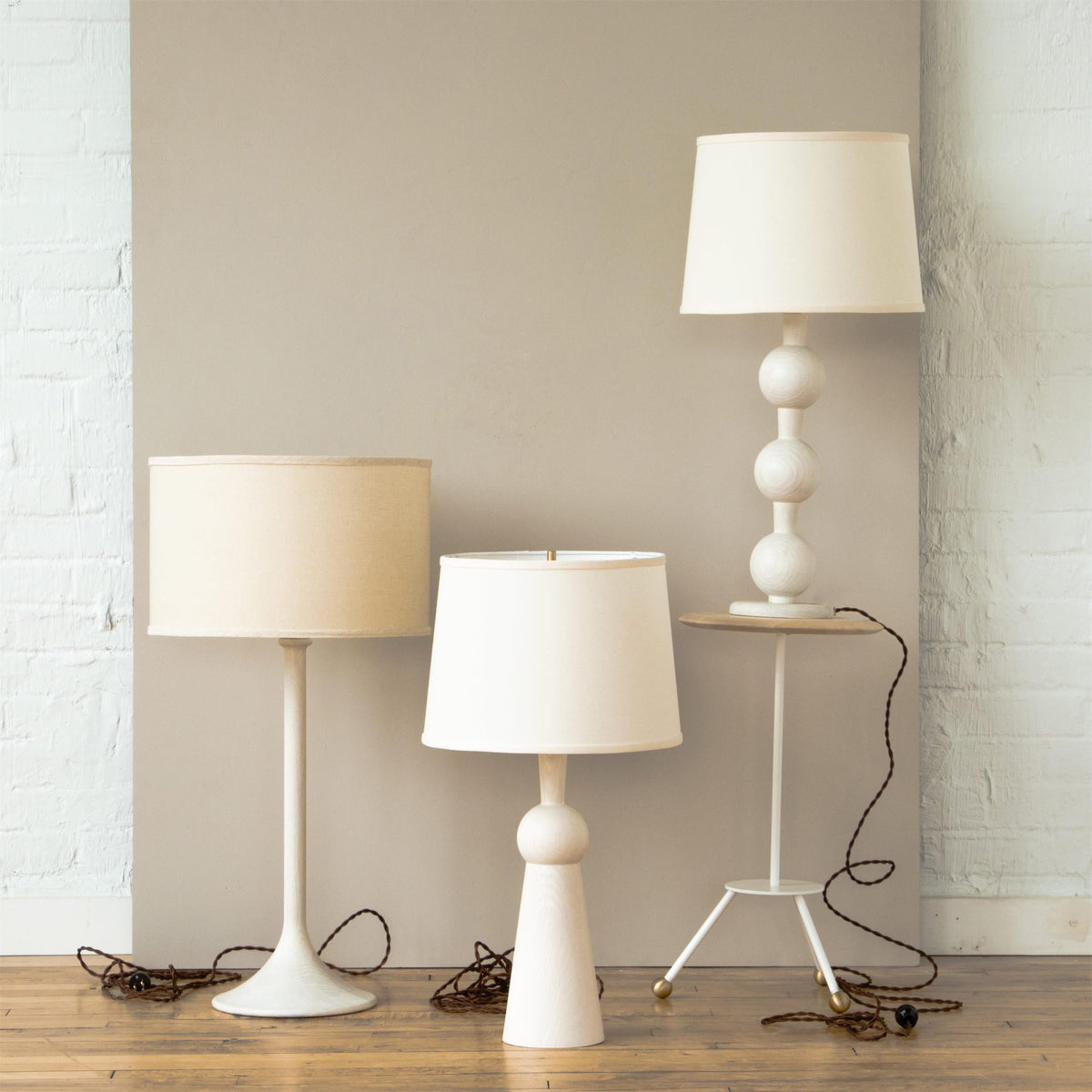 hugo-barbell-table-lamp