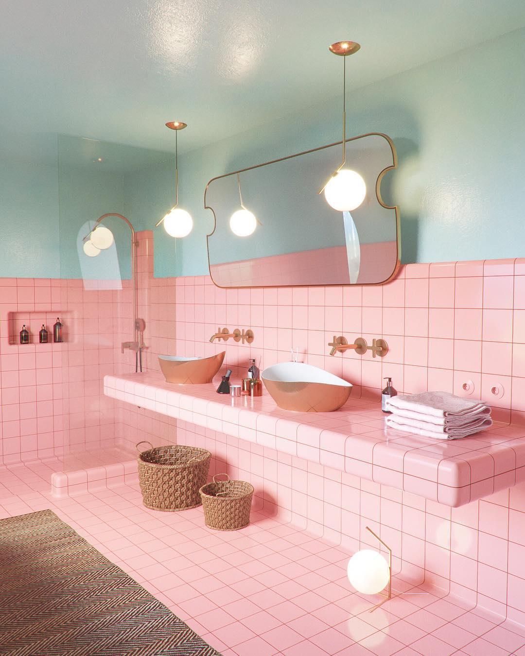 ic-pendant-light