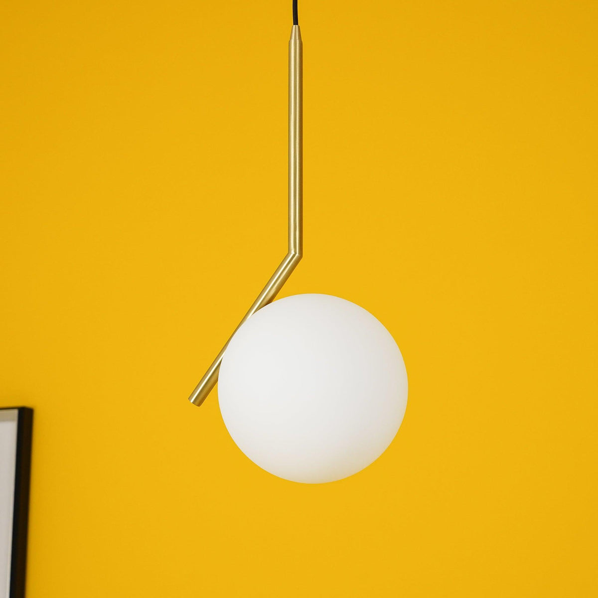 ic-pendant-light