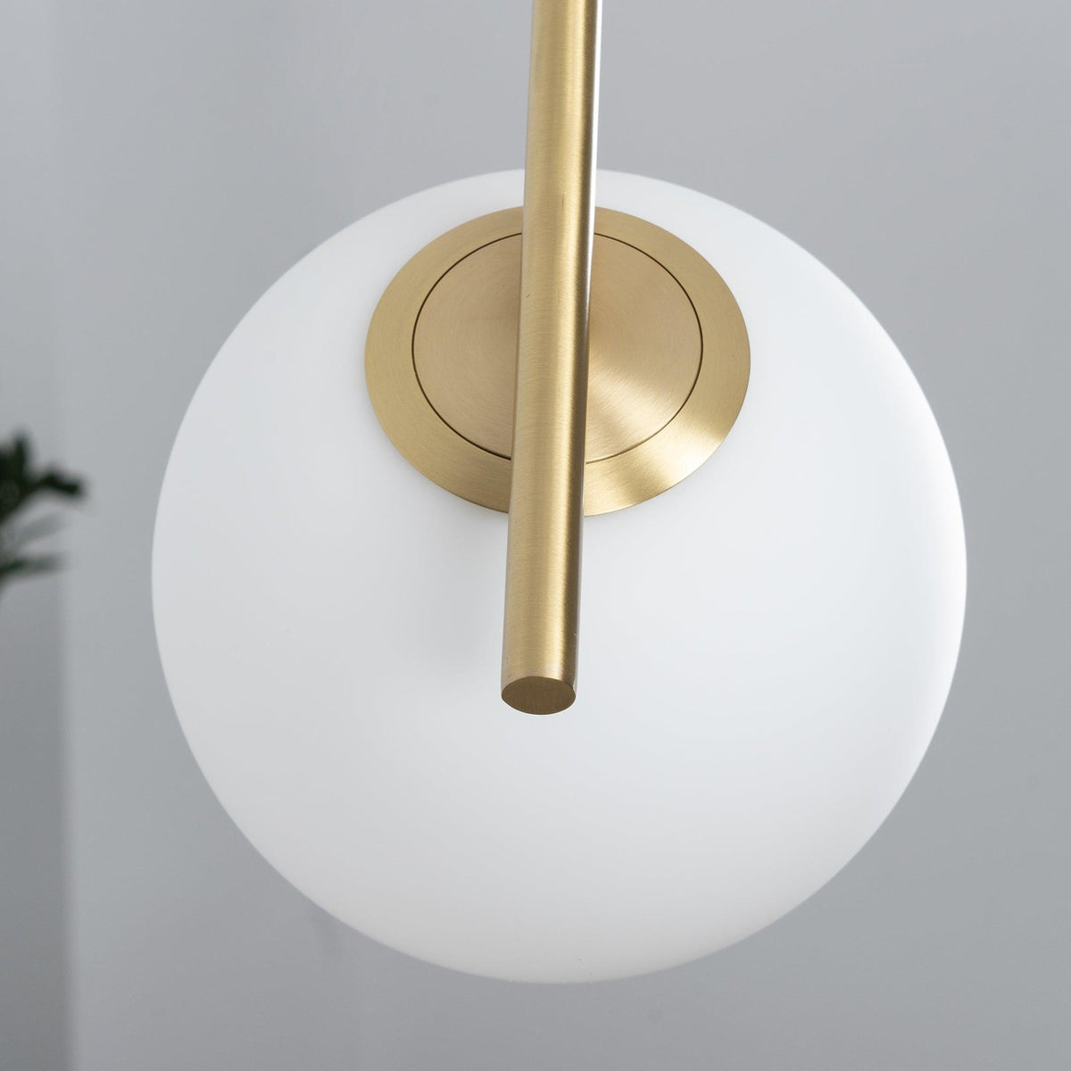 ic-pendant-light