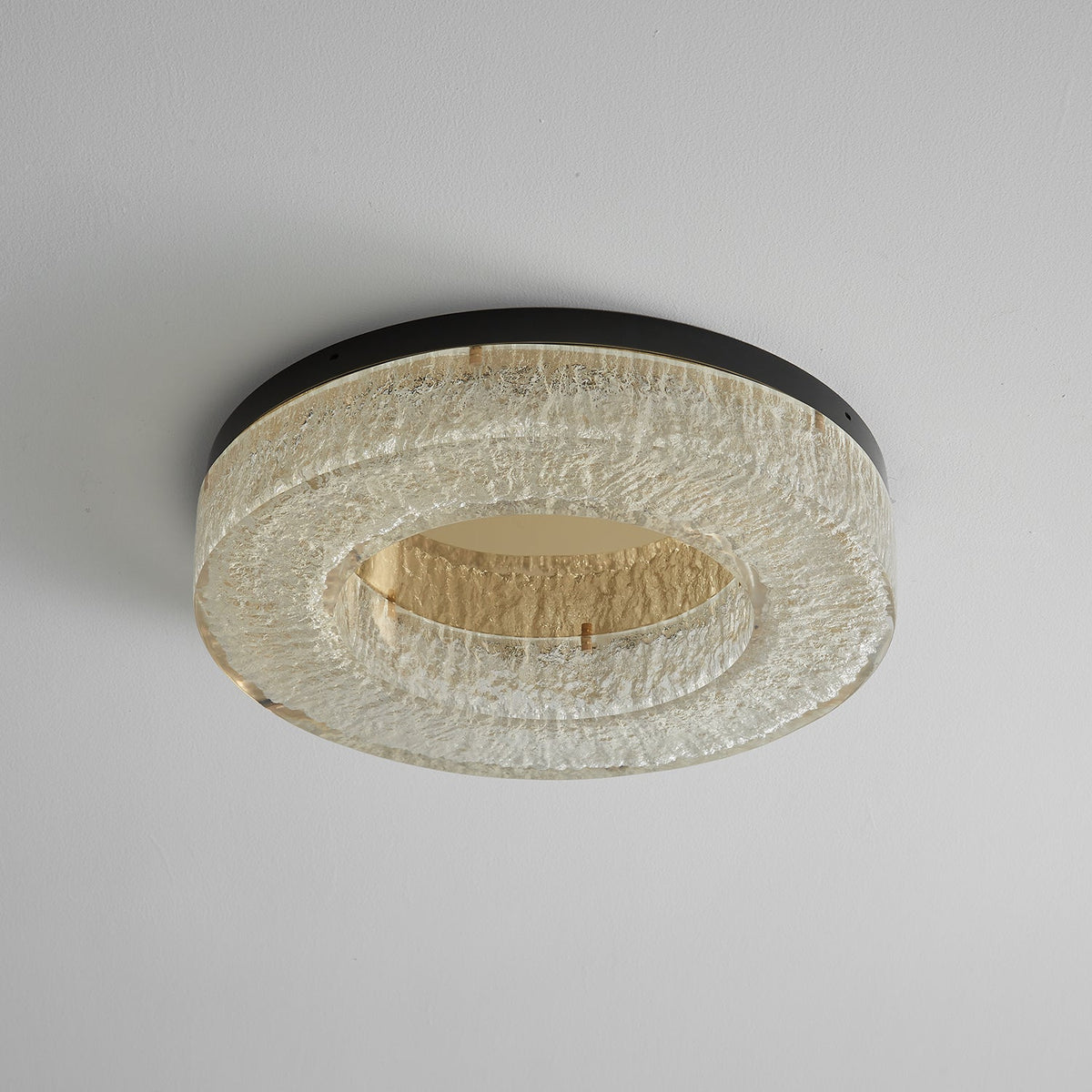 Ice Crack Circle Flush Mount Ceiling Light in Brass and Resin