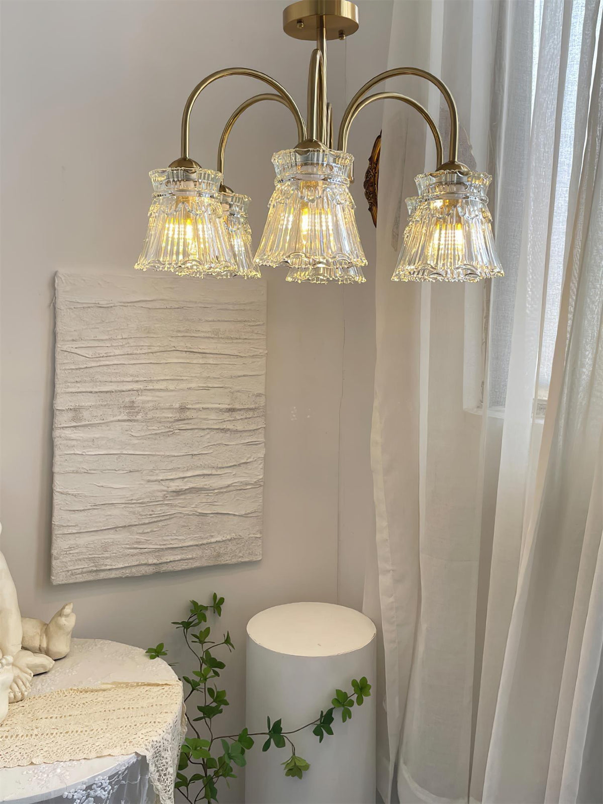 ice-cream-crystal-chandelier
