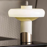 ilayda-table-lamp