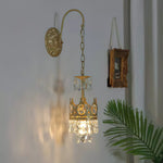 imperial-wall-lamp