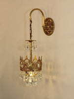imperial-wall-lamp