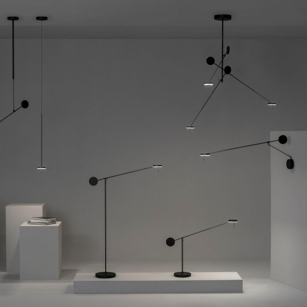 invisible-led-c4-floor-lamp
