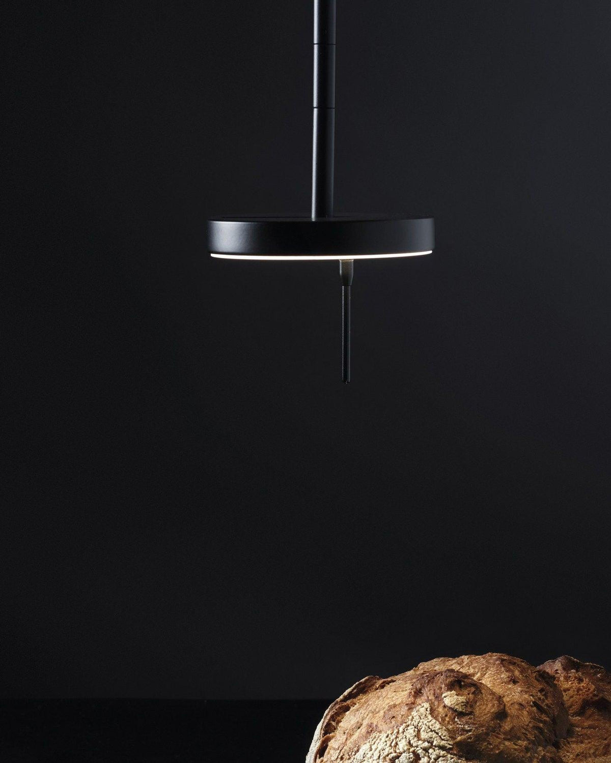 invisible-led-c4-pendant-light