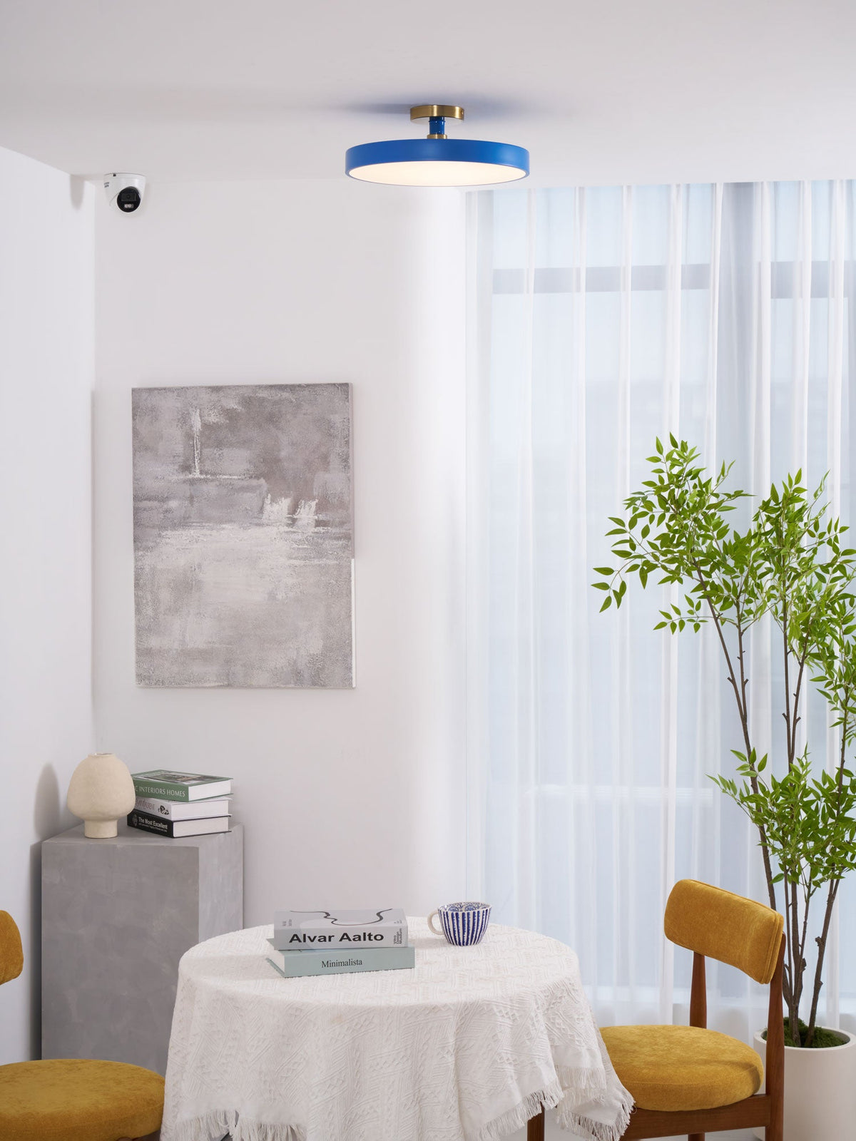 Isla Flush Mount Ceiling Light – Modern LED Ceiling Lamp with Acrylic Diffuser