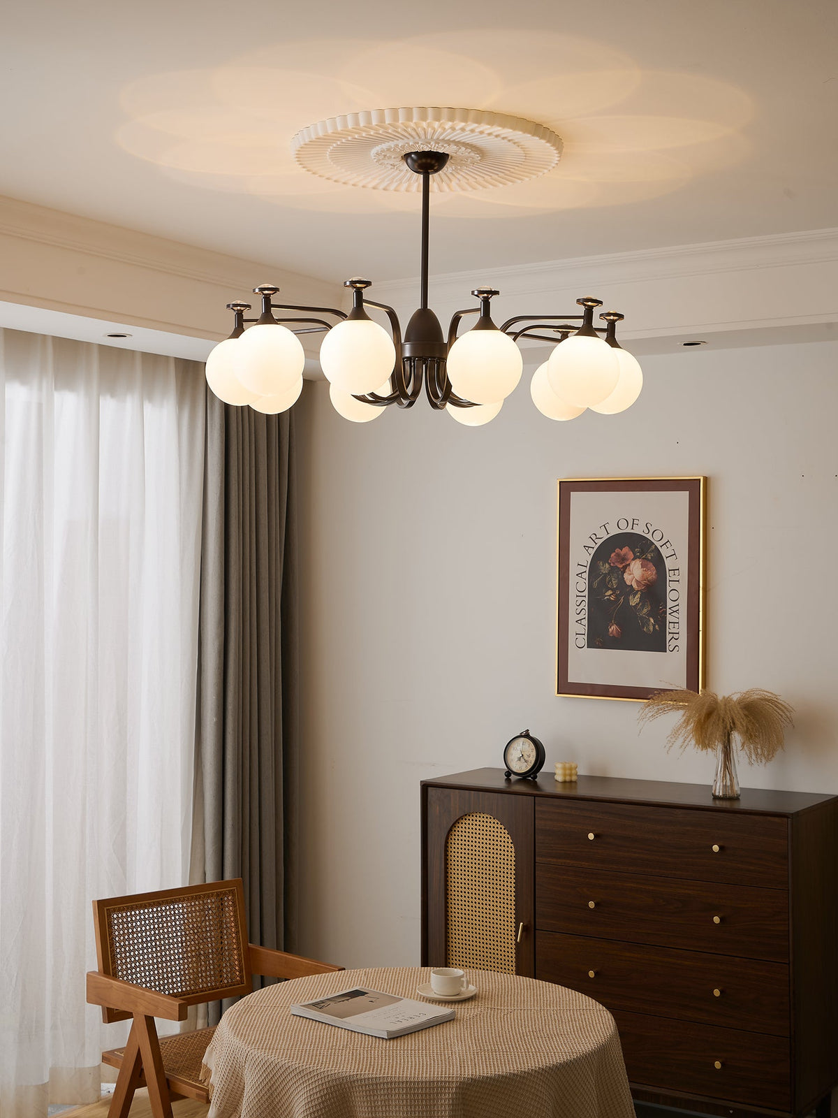 Isolde Modern Glass Globe Chandelier for Dining Room and Living Room