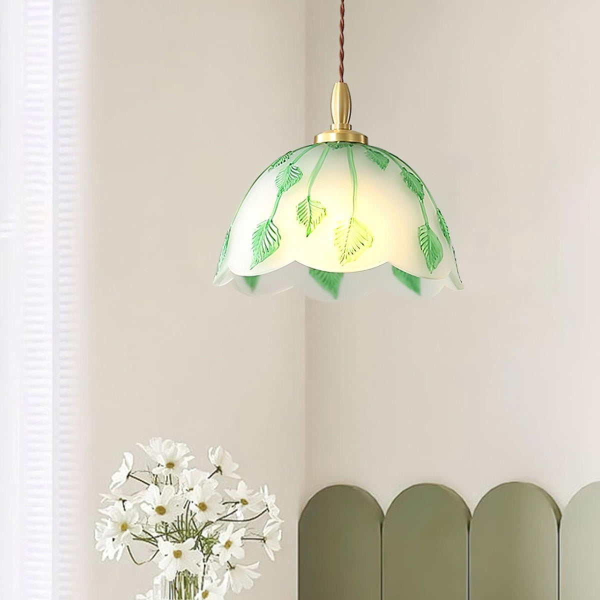 ivy-leaf-pendant-lamp