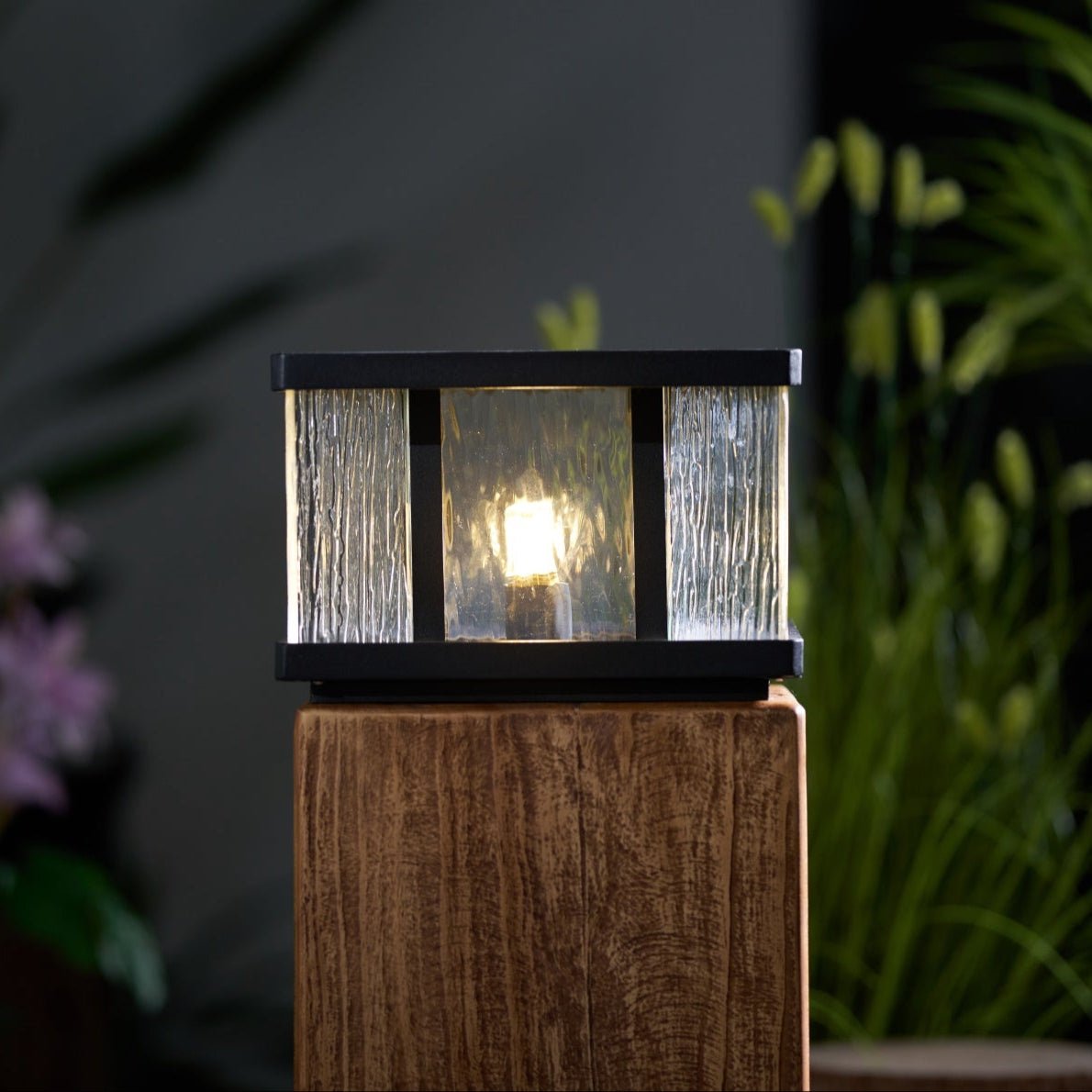 Stratos Square Outdoor Light – Modern Geometric LED Table Lamp for Patio & Garden