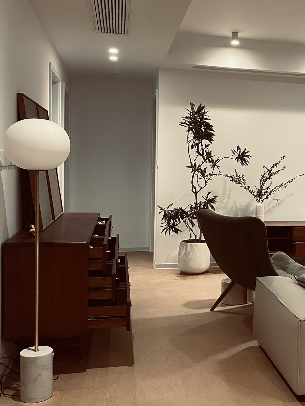 jwda-floor-lamp