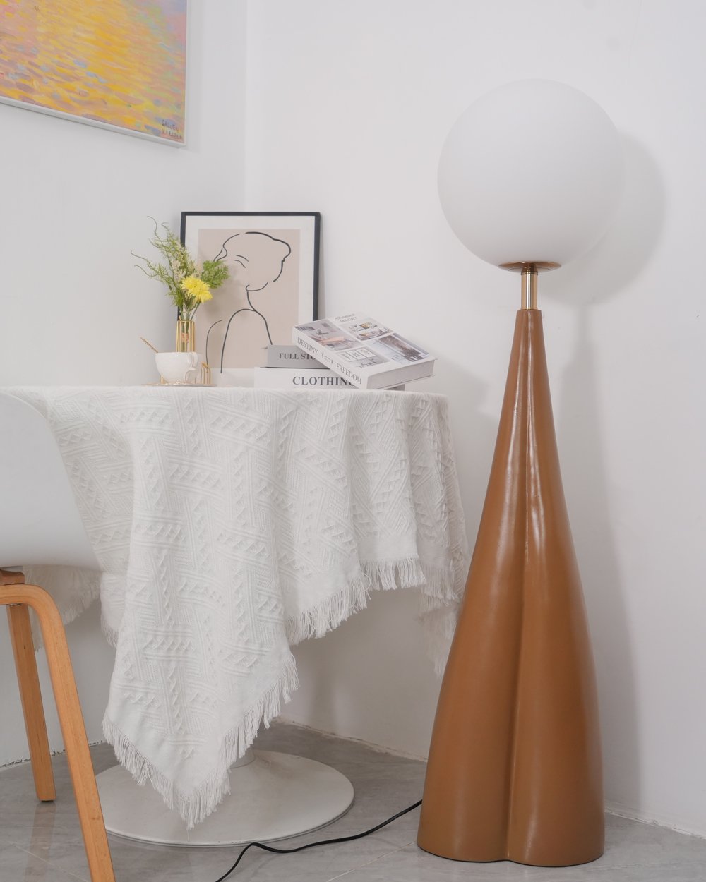 James Floor Lamp