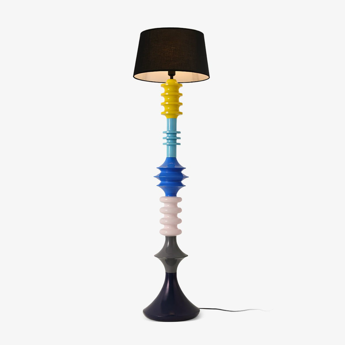 Jarvis Adjustable Floor Lamp – Modern Sculptural Lighting for Living Spaces