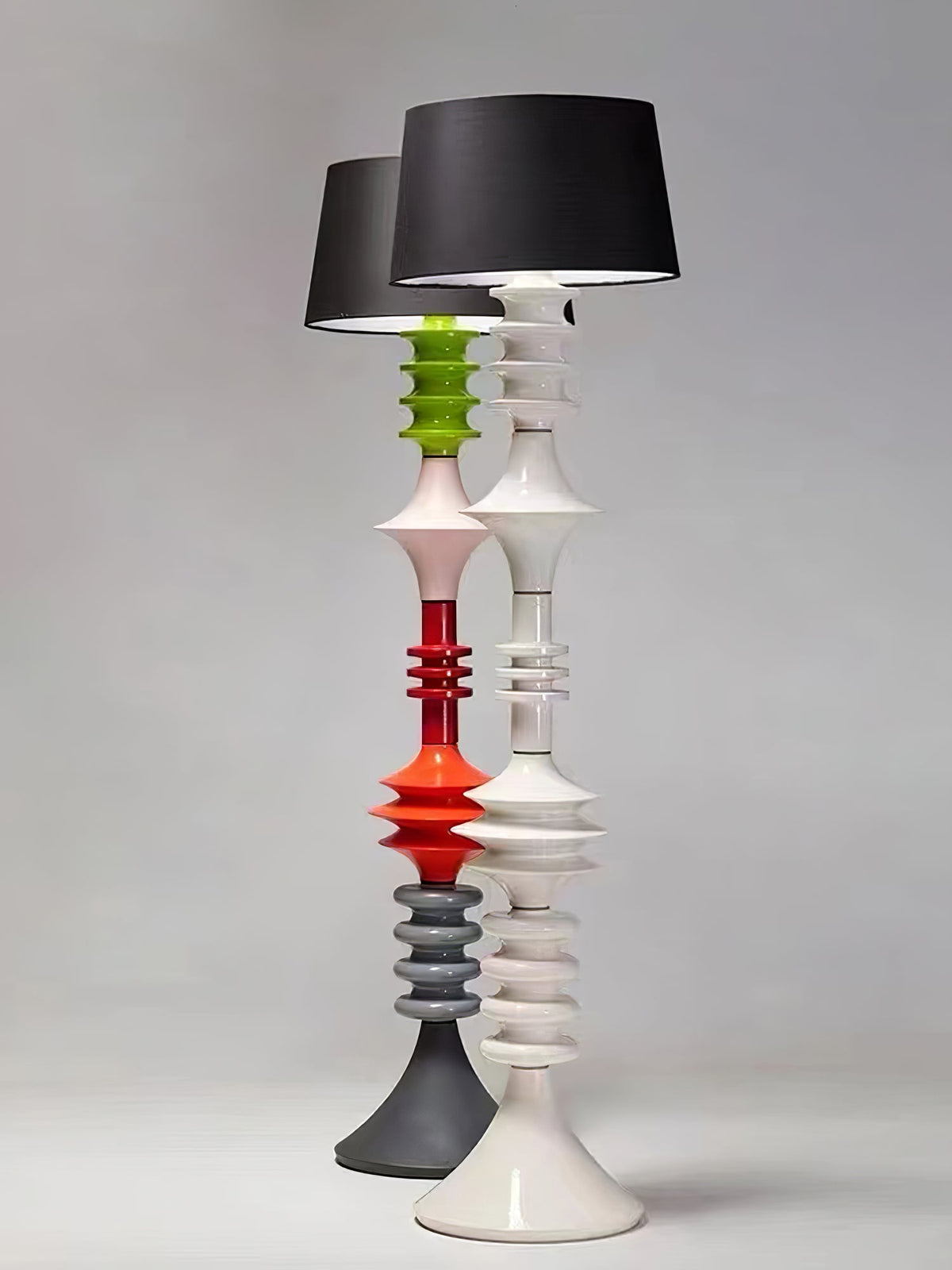 Jarvis Adjustable Floor Lamp – Modern Sculptural Lighting for Living Spaces
