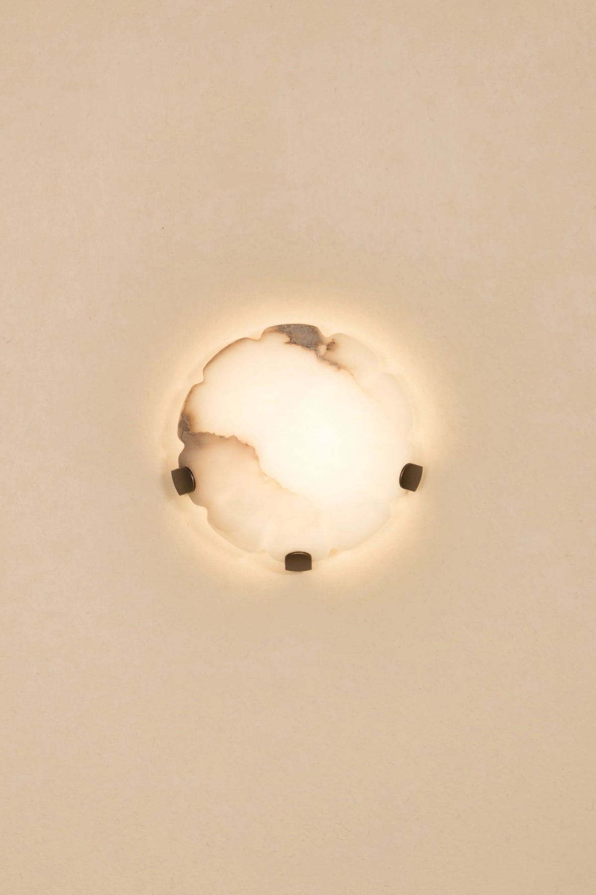 jellyfish-alabaster-wall-lamp
