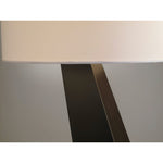 jett-obelisk-table-lamp