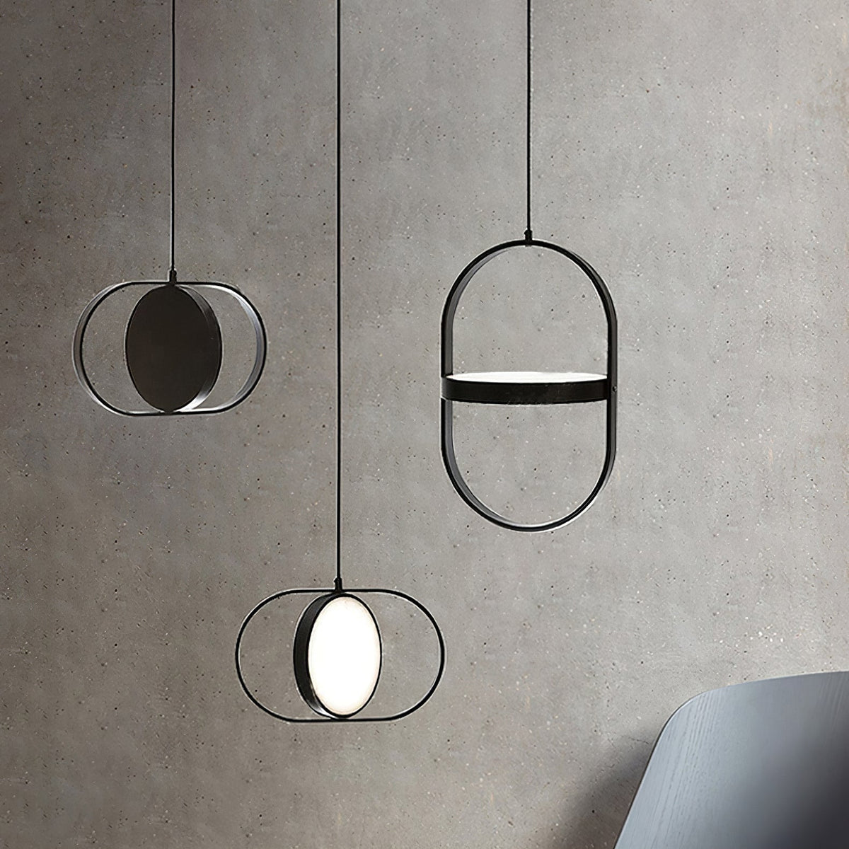 Kuu Pendant Light