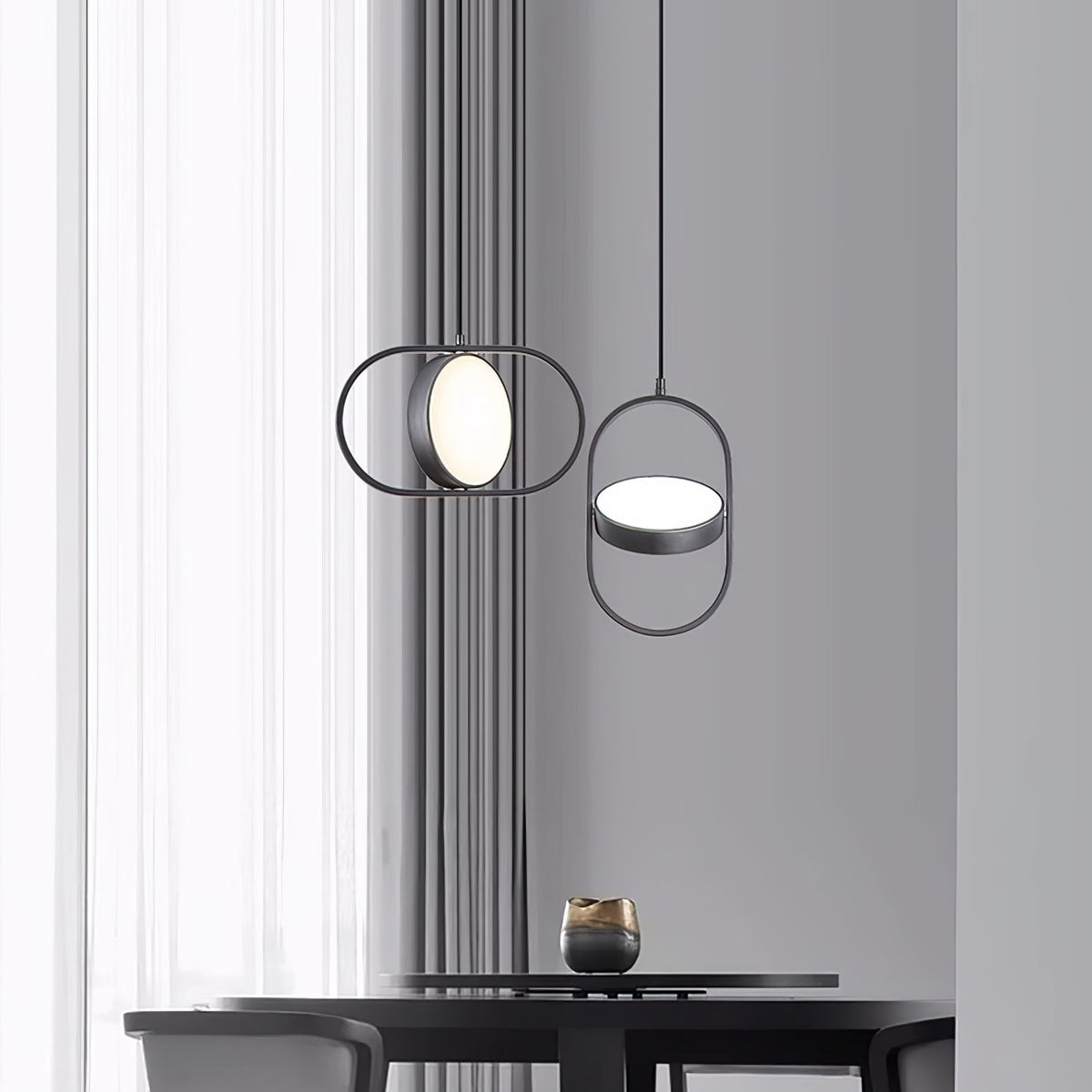 Kuu Pendant Light