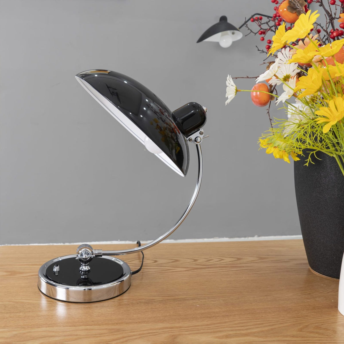 Kaiser idell Table lamp