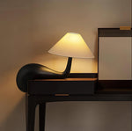 kakuda-pine-table-lamp