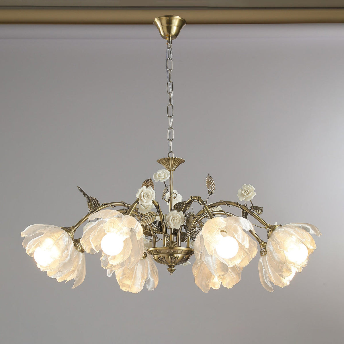 kalin-flower-chandelier