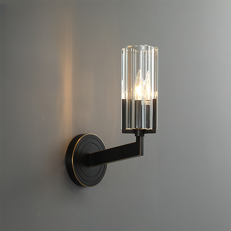 kayla-brass-wall-lamp