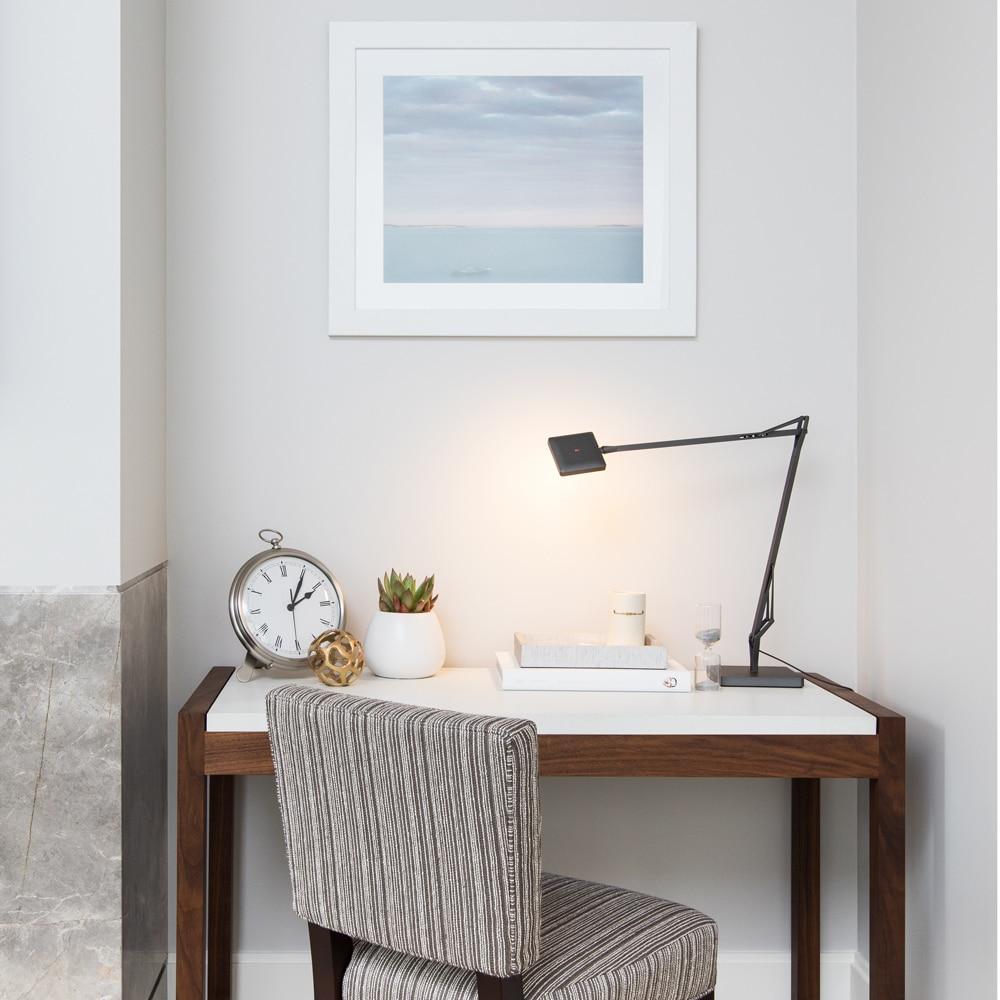 Kelvin Edge Table Lamp