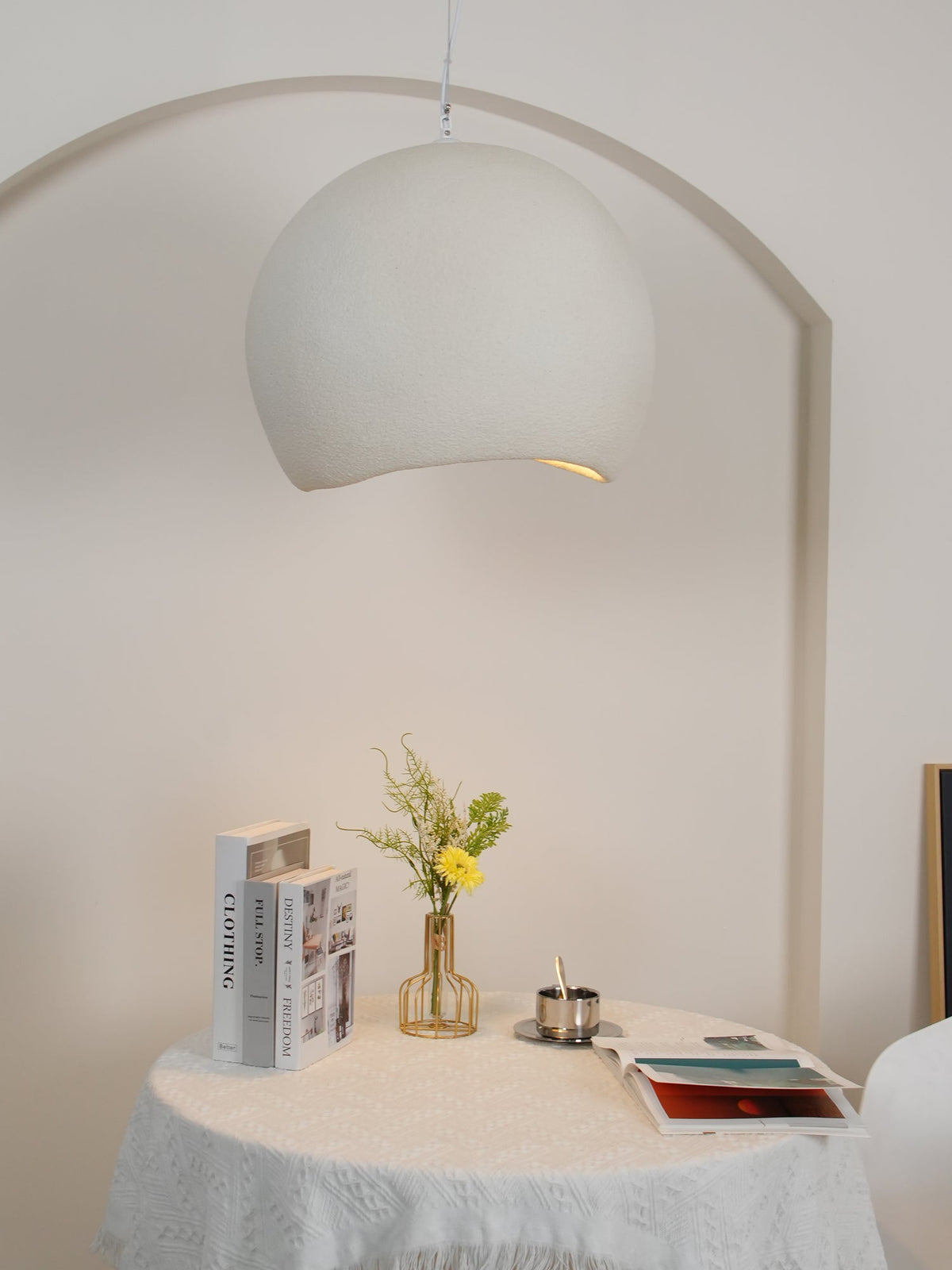 Aurelia Cloud Resin Pendant Light – Sculptural Modern Ceiling Lamp