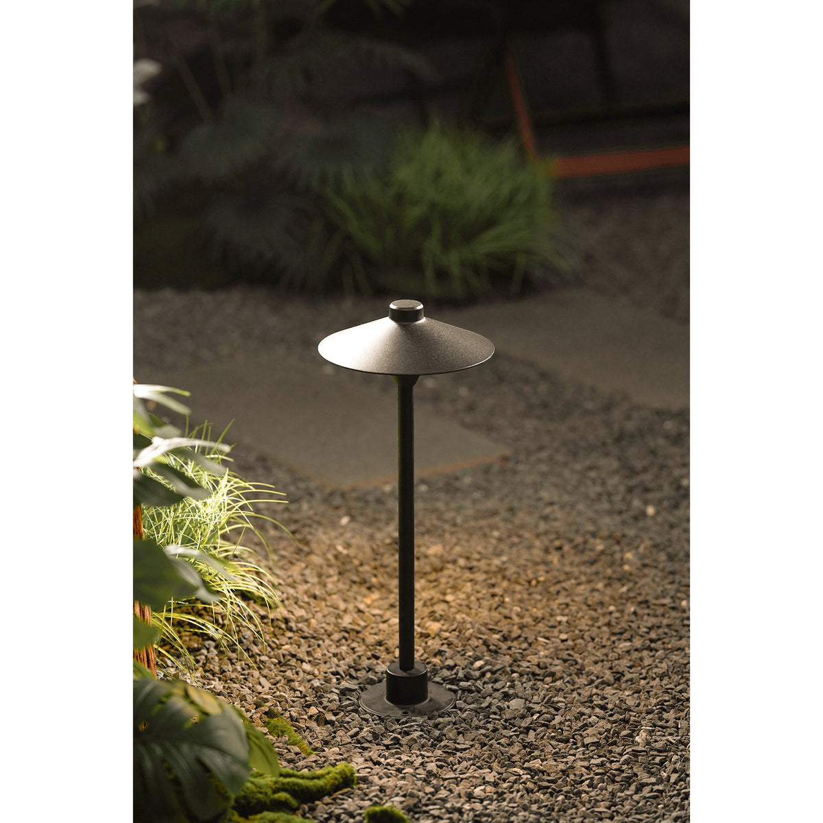 kichler-outdoor-table-lamp