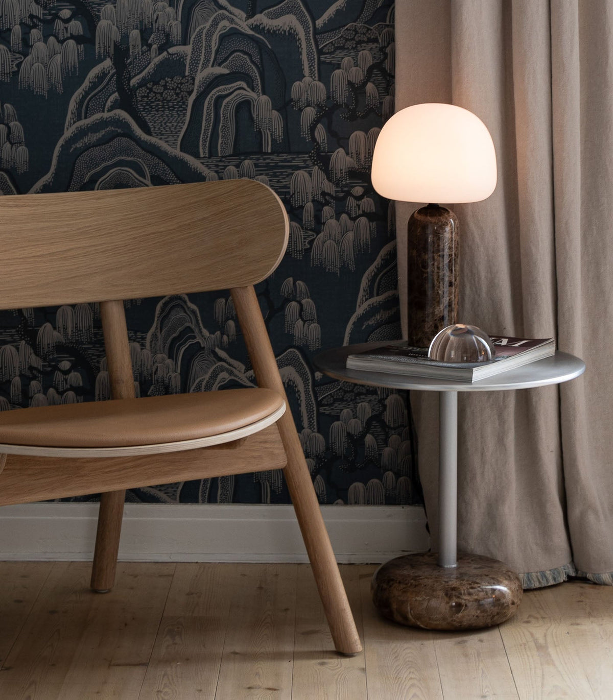 kin-table-lamp