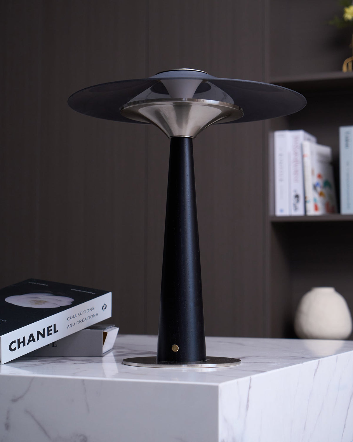 Kizu Peak Table Lamp – Sculptural LED Table Light for Modern Interiors