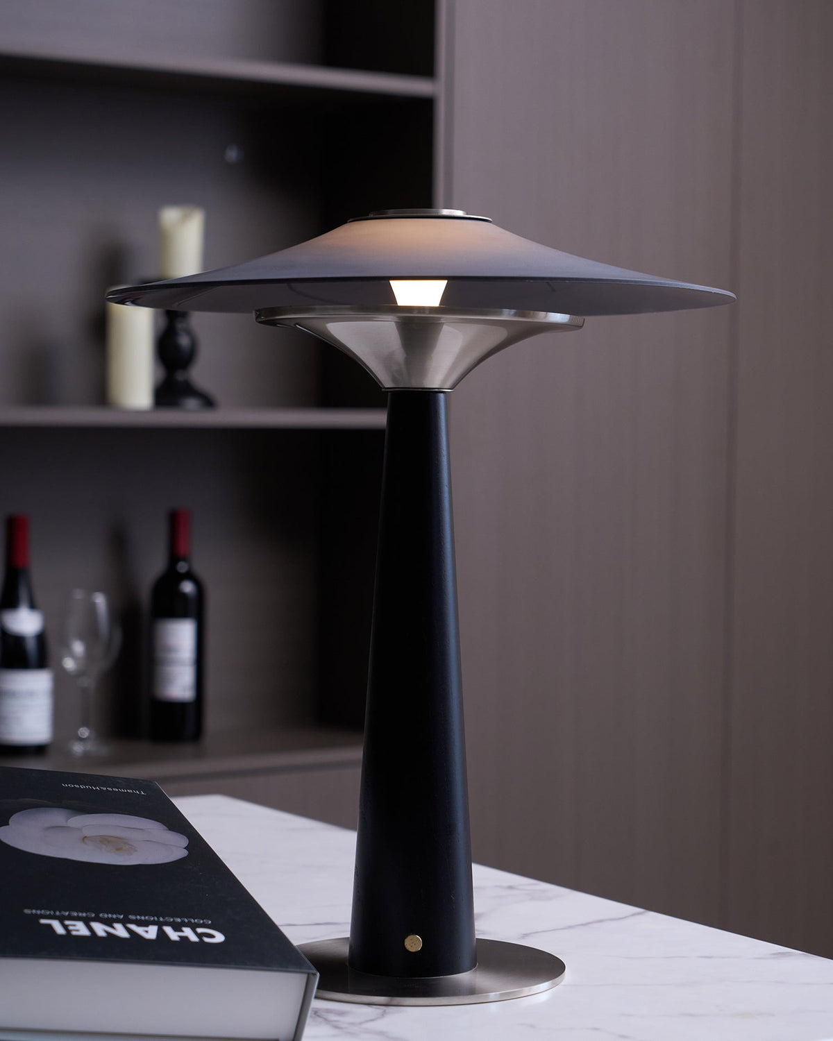 Kizu Peak Table Lamp – Sculptural LED Table Light for Modern Interiors