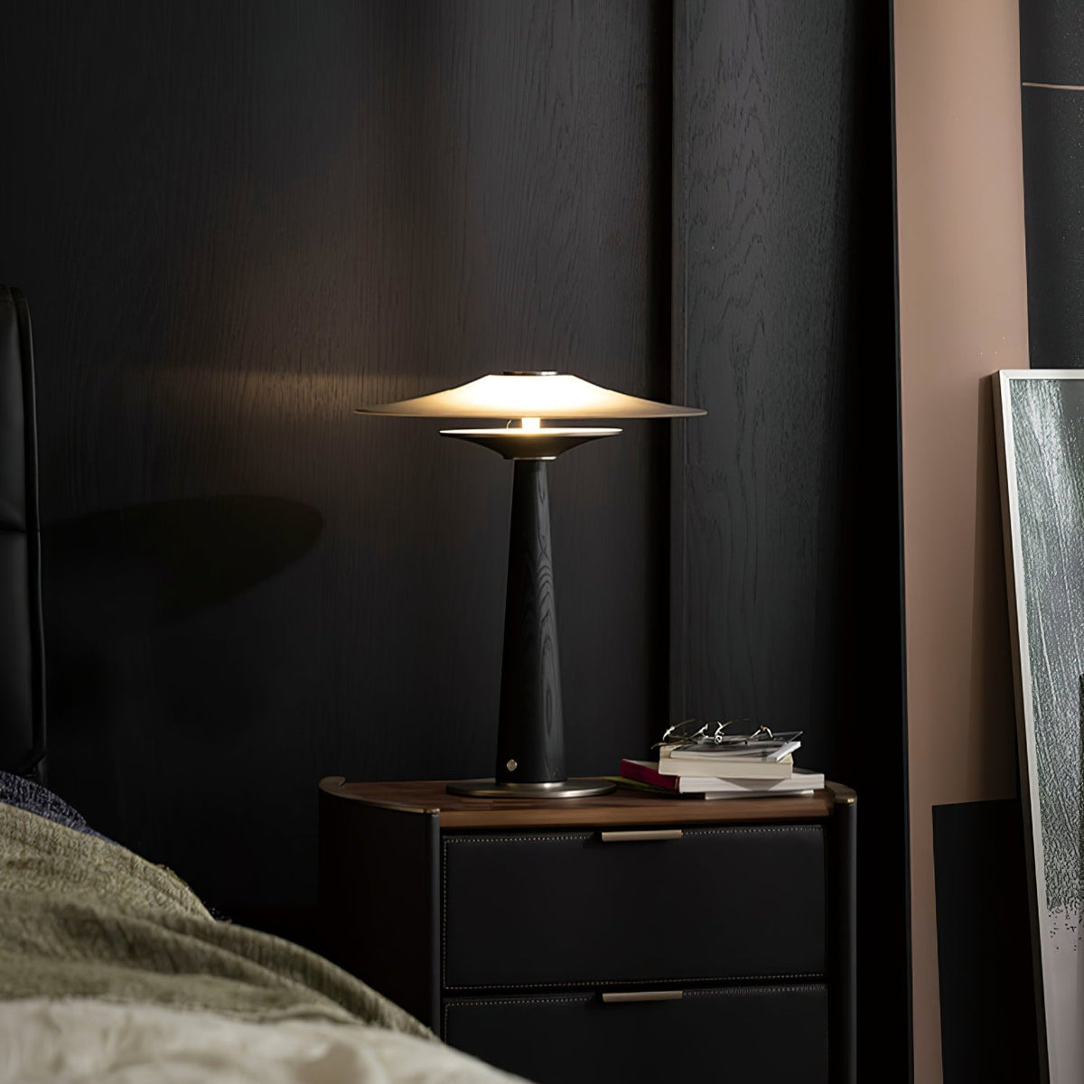 Kizu Peak Table Lamp – Sculptural LED Table Light for Modern Interiors