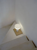 kizu-table-lamp
