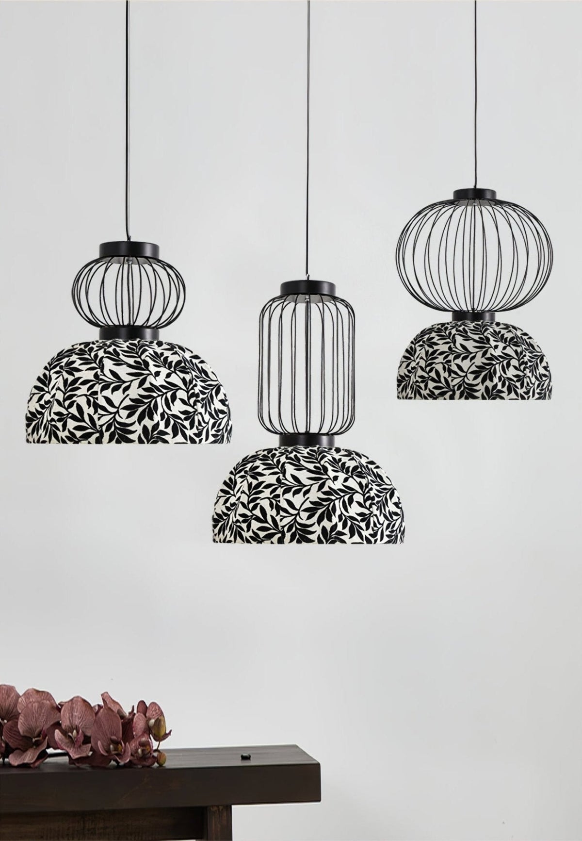 Korvo Pendant Light – Sculptural Black Metal & Fabric Dome Lamp