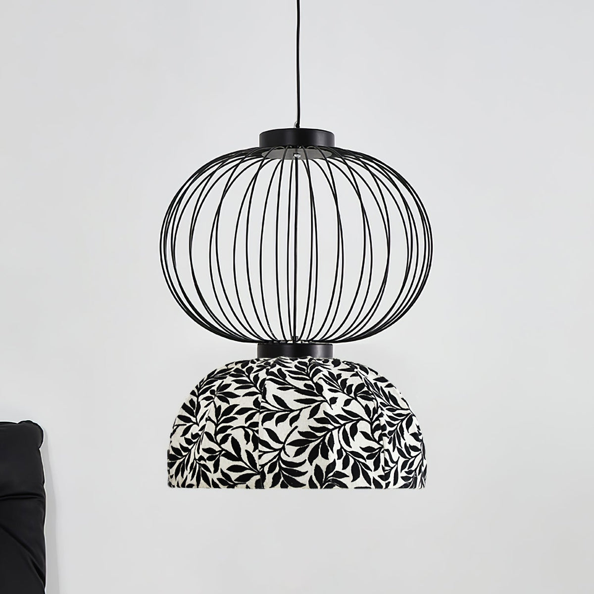 Korvo Pendant Light – Sculptural Black Metal & Fabric Dome Lamp
